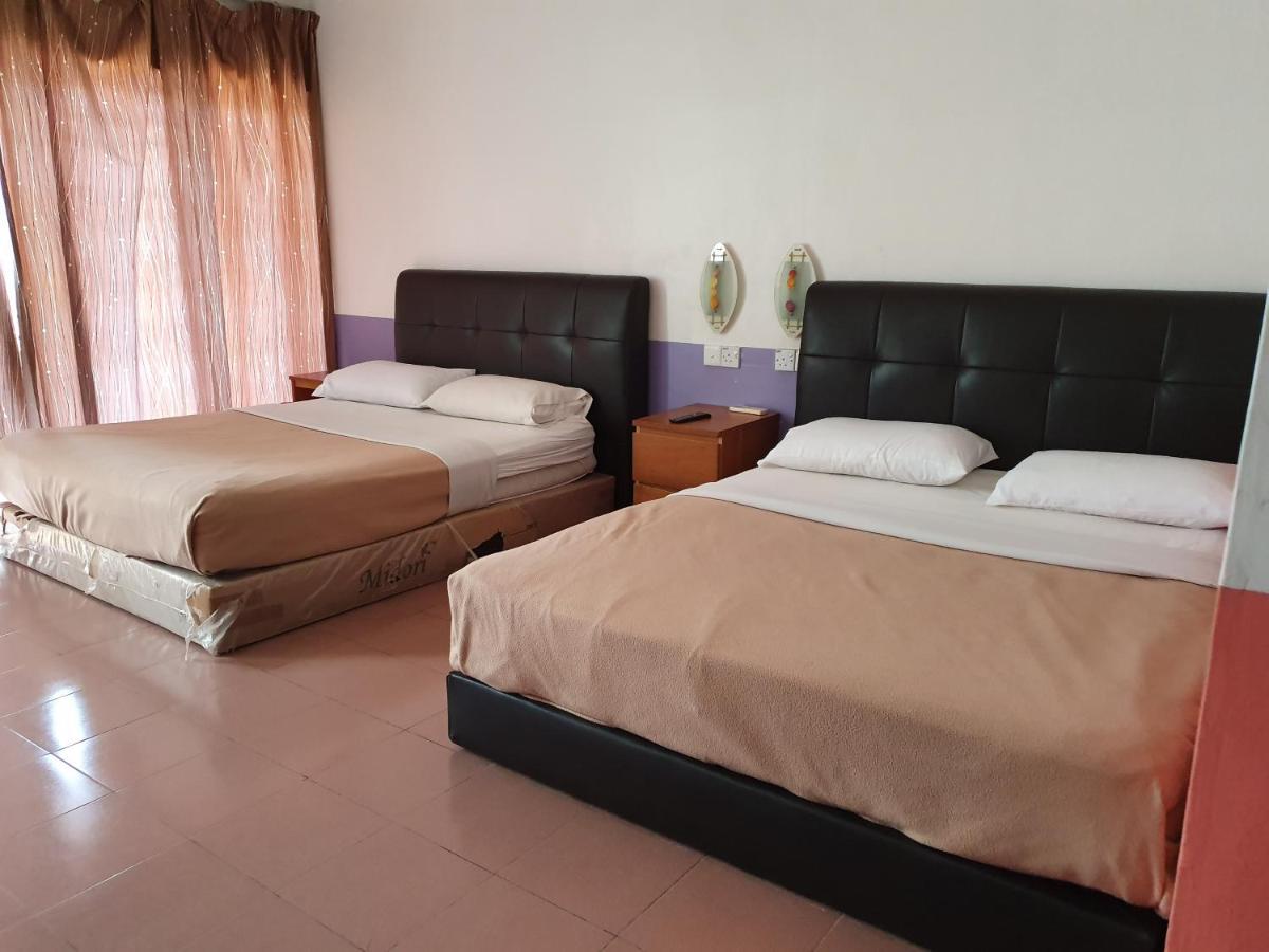 Ten Inn Kuala Terengganu Luaran gambar
